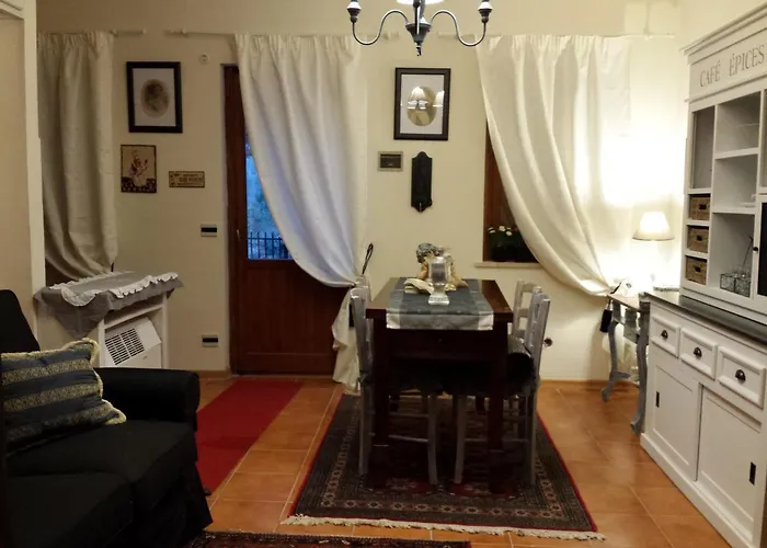 Golden Park Nyaraló *